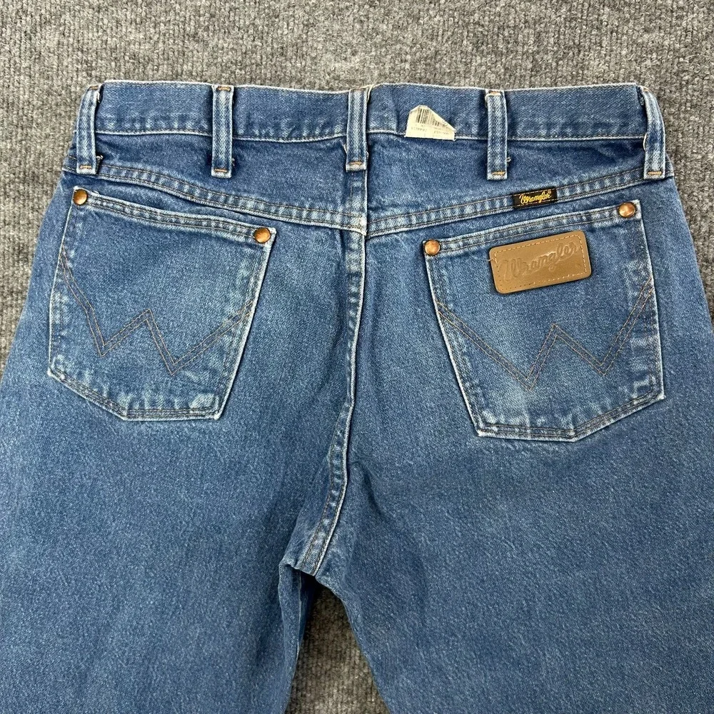 Wrangler Western Jeans Men's Blue Denim Pockets Classic Straight Zip Fly - 32X28